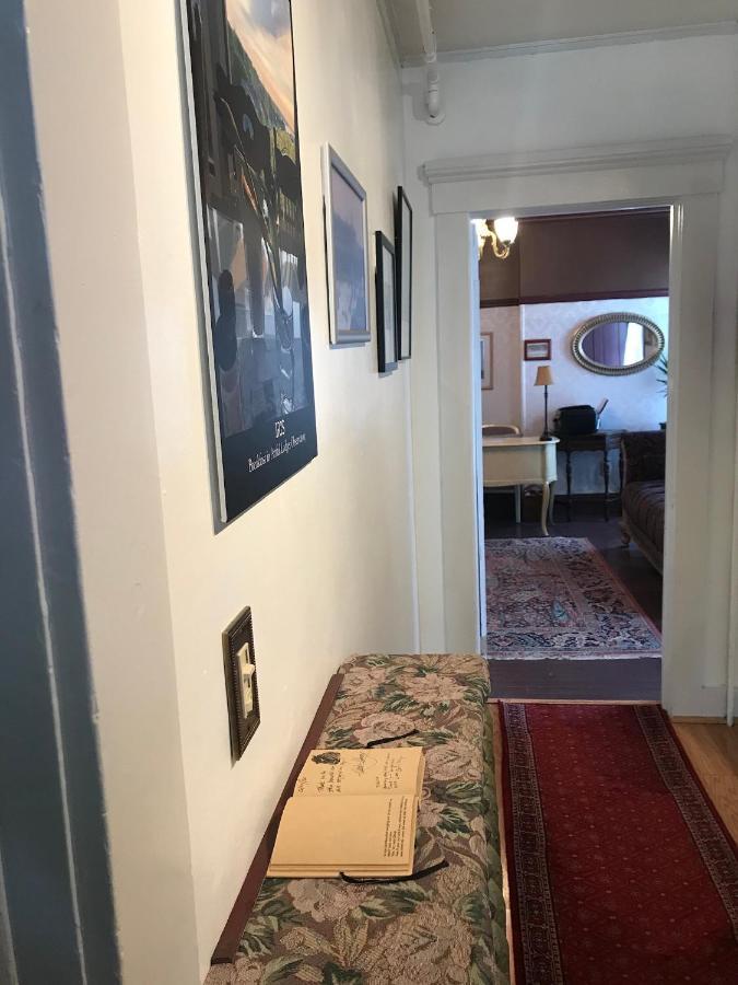 Artful Lodger Newport Luaran gambar